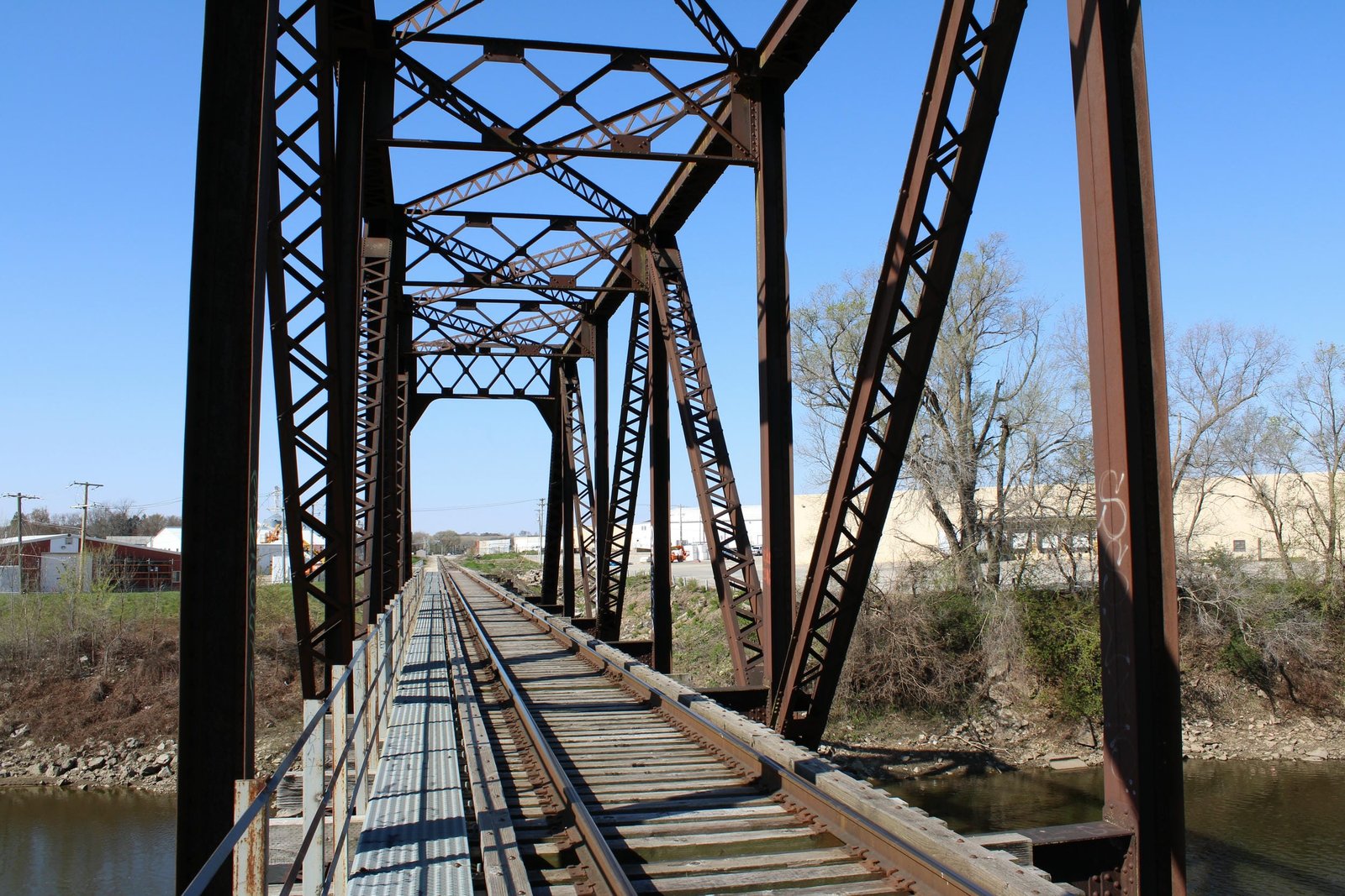Inside south span